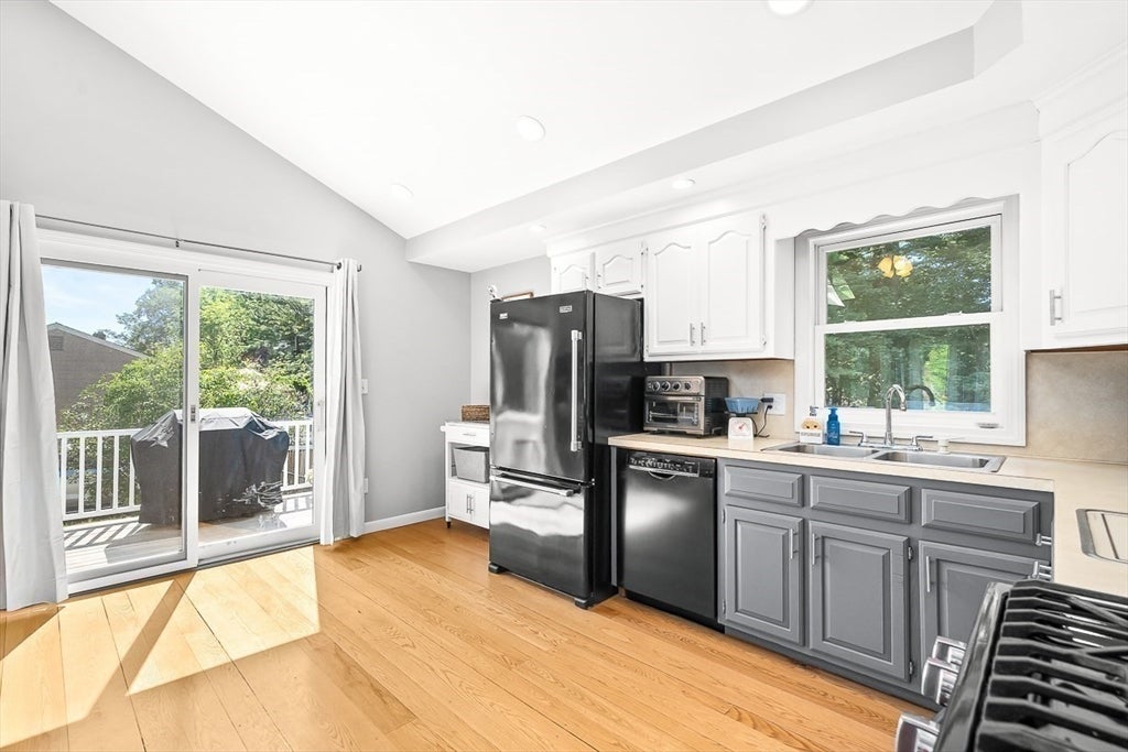 8 Haskell Rd, Pepperell, MA, 8 Haskell Rd, Pepperell, MA Photo #12