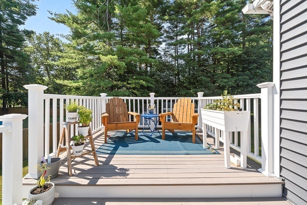 8 Haskell Rd, Pepperell, MA Photo #10