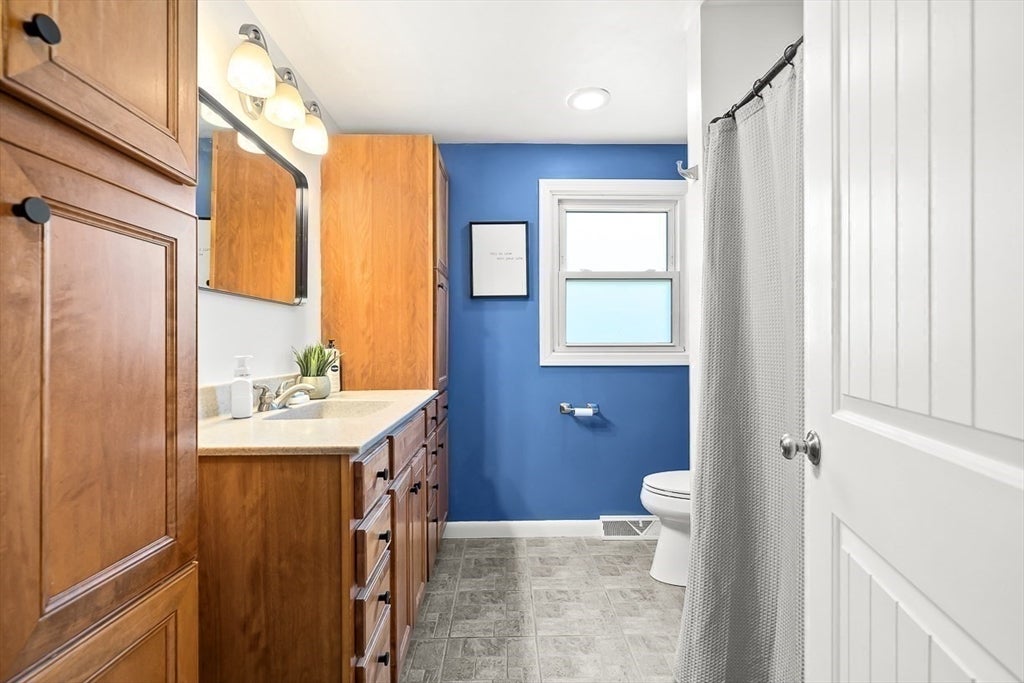 8 Haskell Rd, Pepperell, MA, 8 Haskell Rd, Pepperell, MA Photo #22