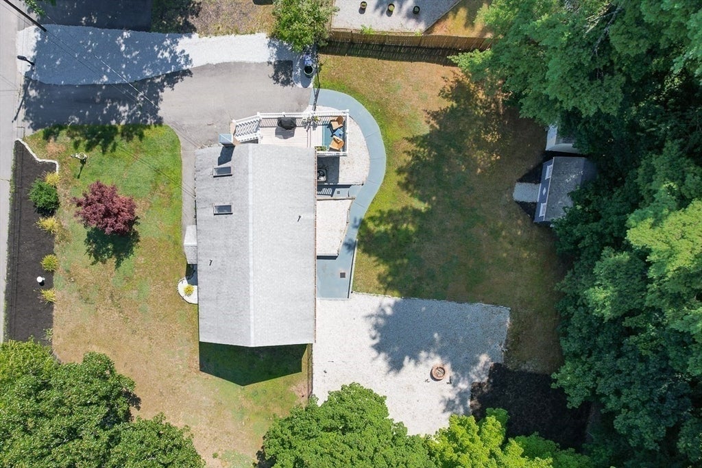8 Haskell Rd, Pepperell, MA, 8 Haskell Rd, Pepperell, MA Photo #4