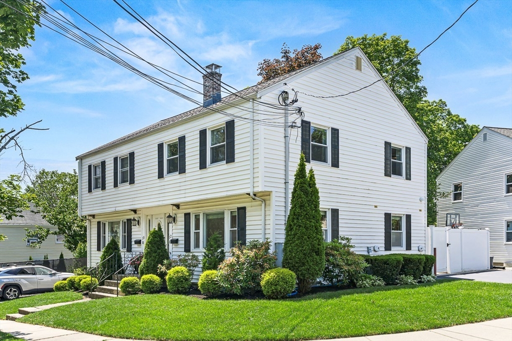 12 Rose Ave 12