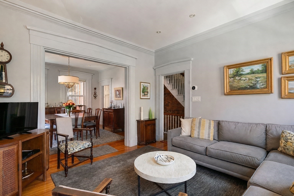 8 Ringgold St, Boston, MA Photo #12