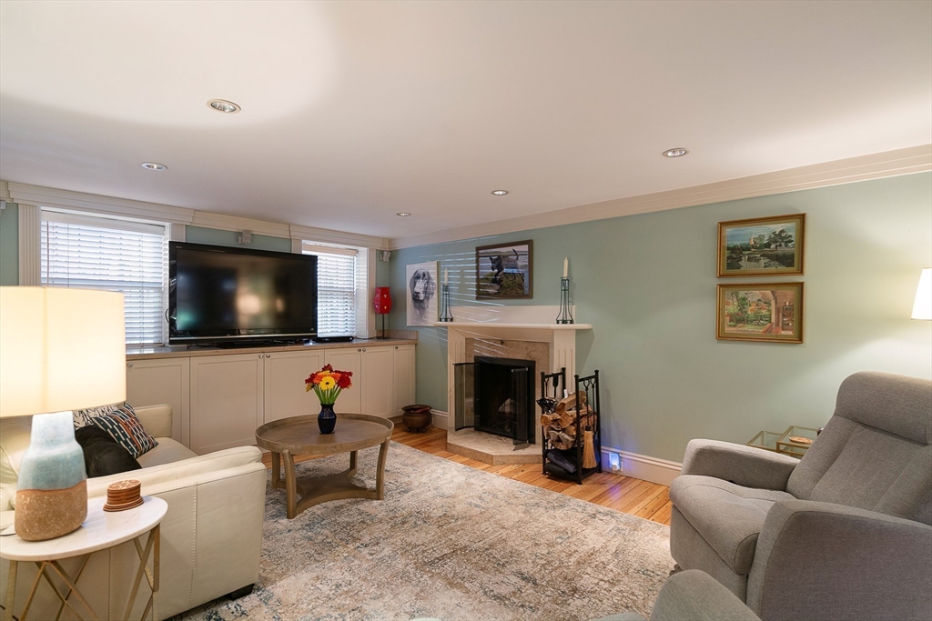 8 Ringgold St, Boston, MA Photo #22
