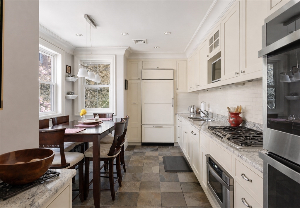 8 Ringgold St, Boston, MA Photo #16