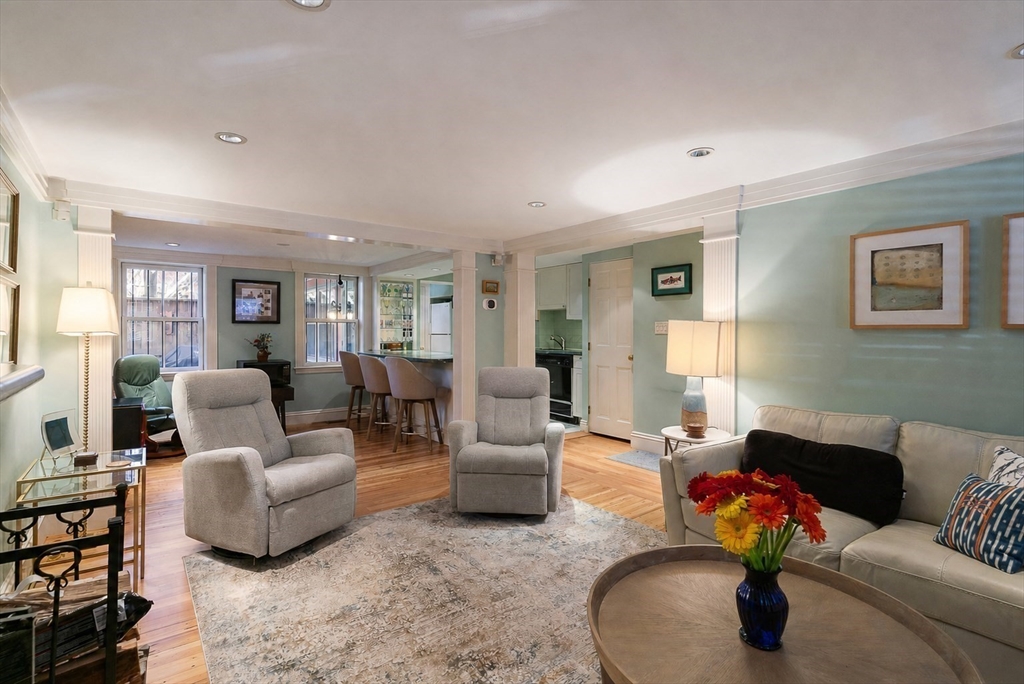 8 Ringgold St, Boston, MA Photo #20