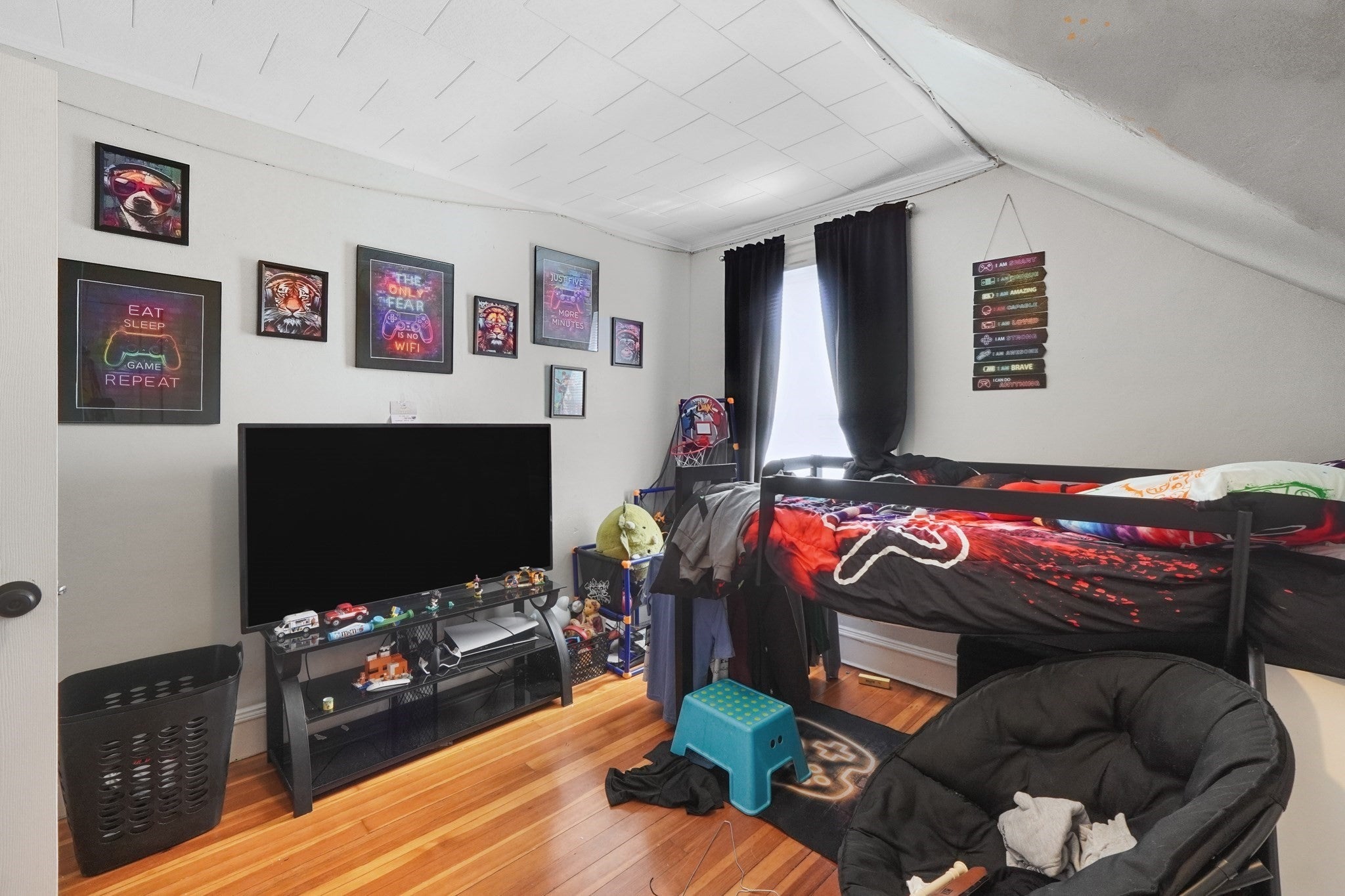 20 Park St, Fall River, MA Photo #34