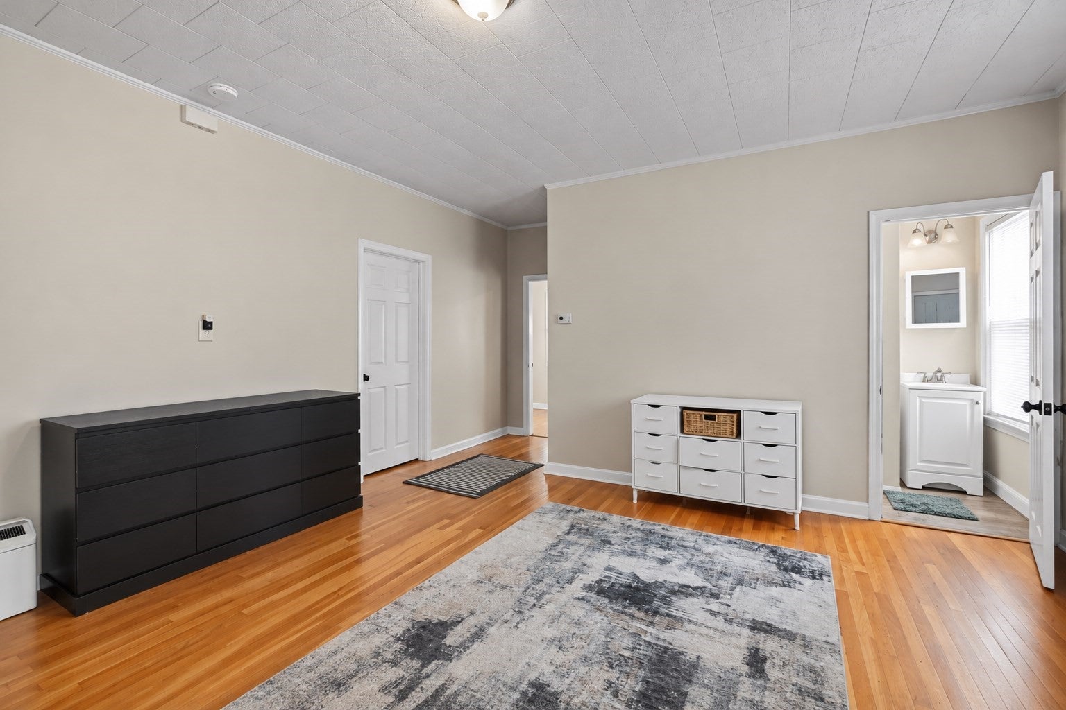 20 Park St, Fall River, MA Photo #3