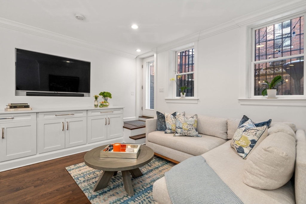 36 Appleton Street 1