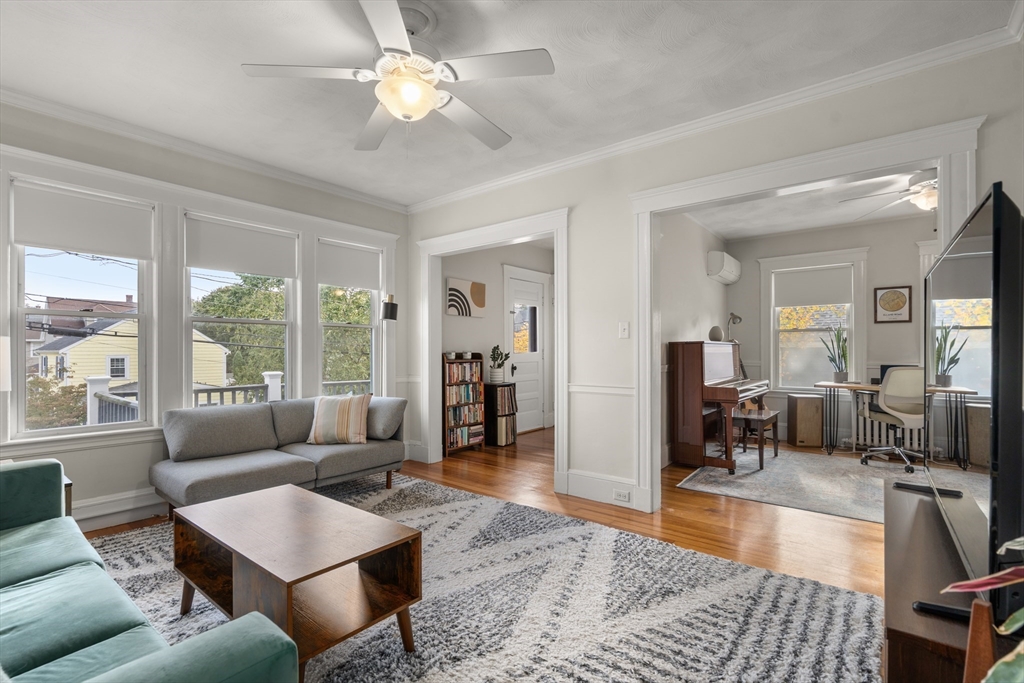 137 Thacher St 137