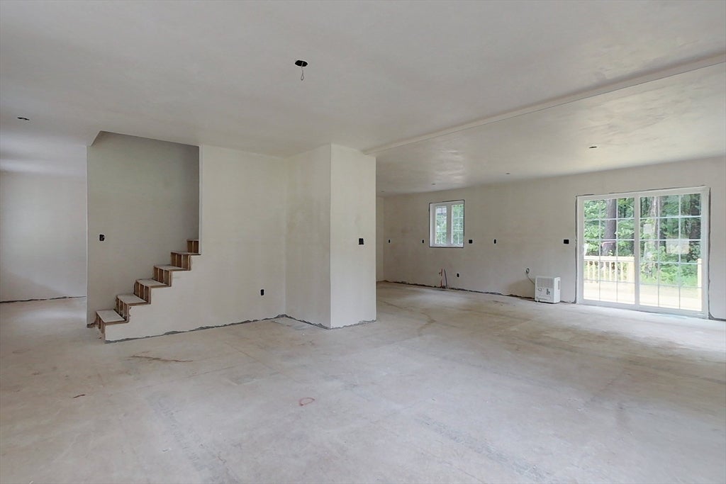 179 Brookline St, Pepperell, MA, 179 Brookline St, Pepperell, MA Photo #7