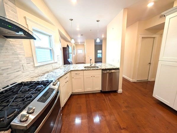 21 Bailey St #1, Everett, MA, 21 Bailey St #1, Everett, MA Photo #4
