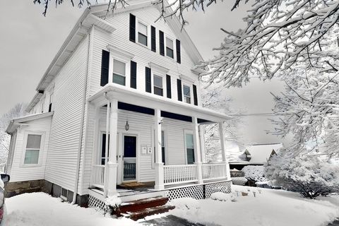 Photo of 170 Lincoln Ave #2, Quincy, MA 02170 (MLS # 73469770)