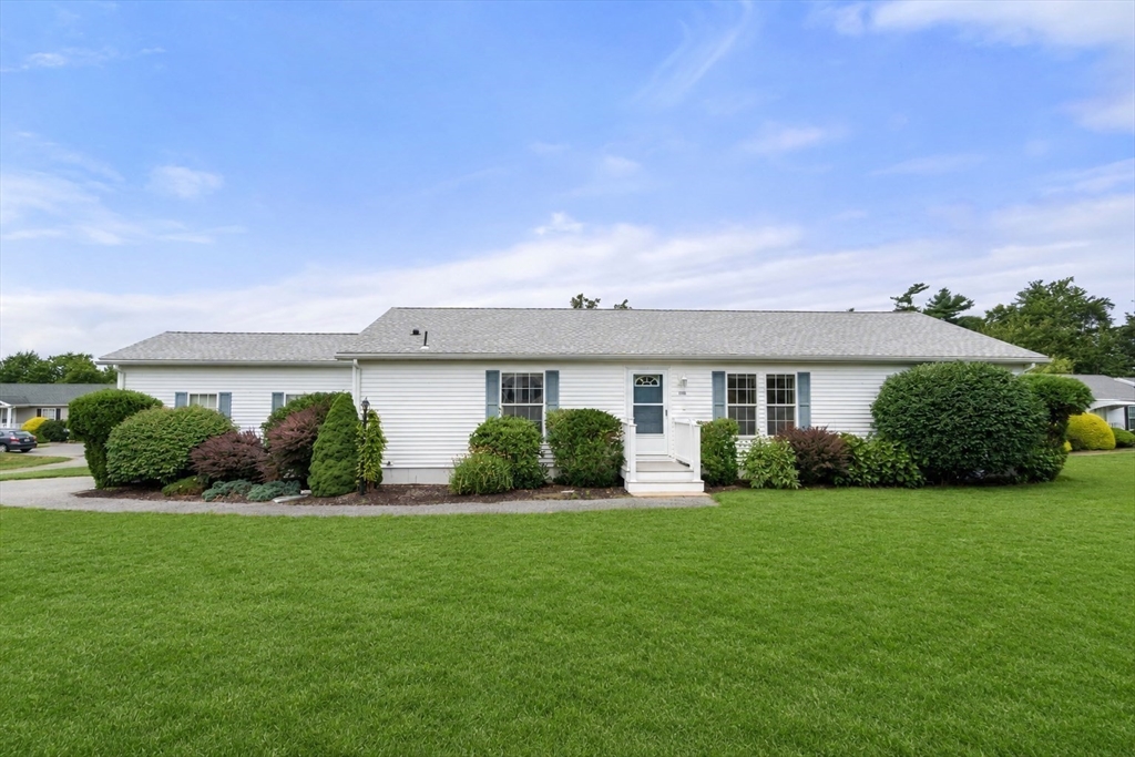 6406 Oak Point