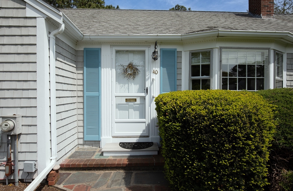 40 Joan Rd.