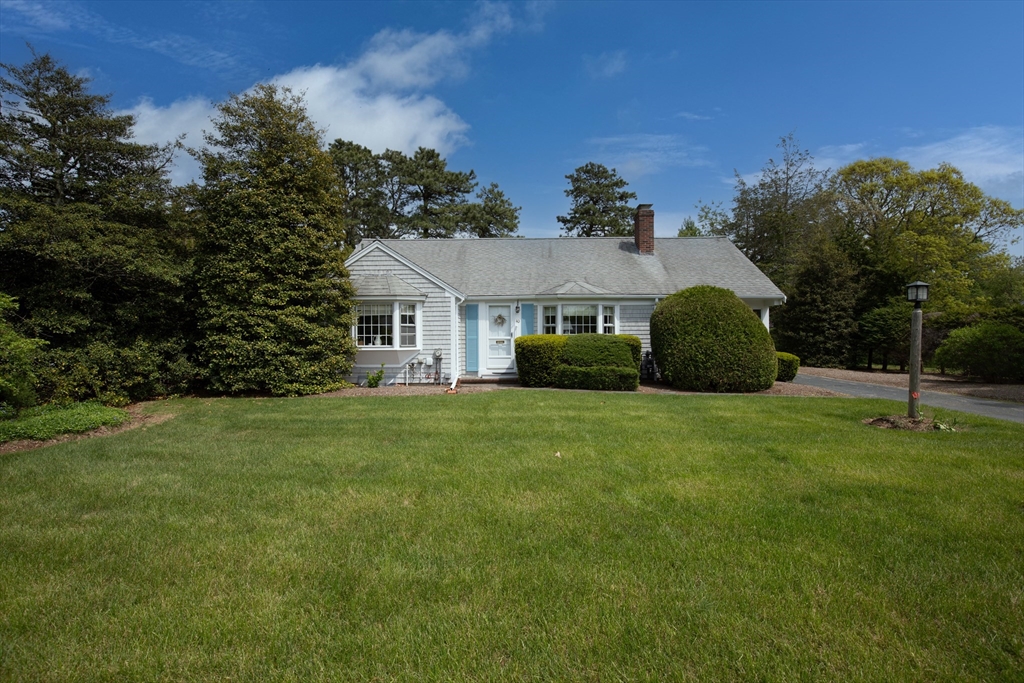 40 Joan Rd.