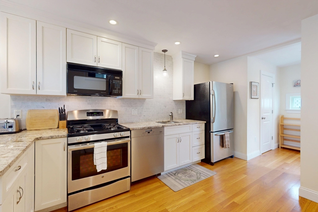 10 Bradbury Street 10