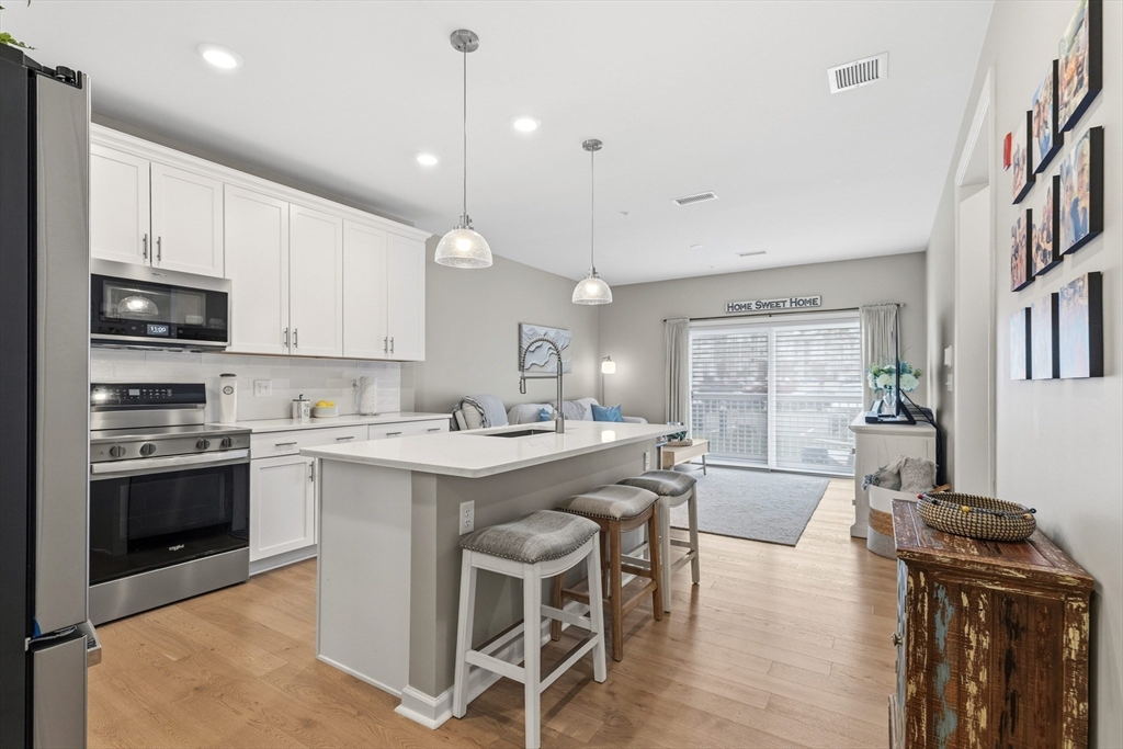 280 Martins Landing 104