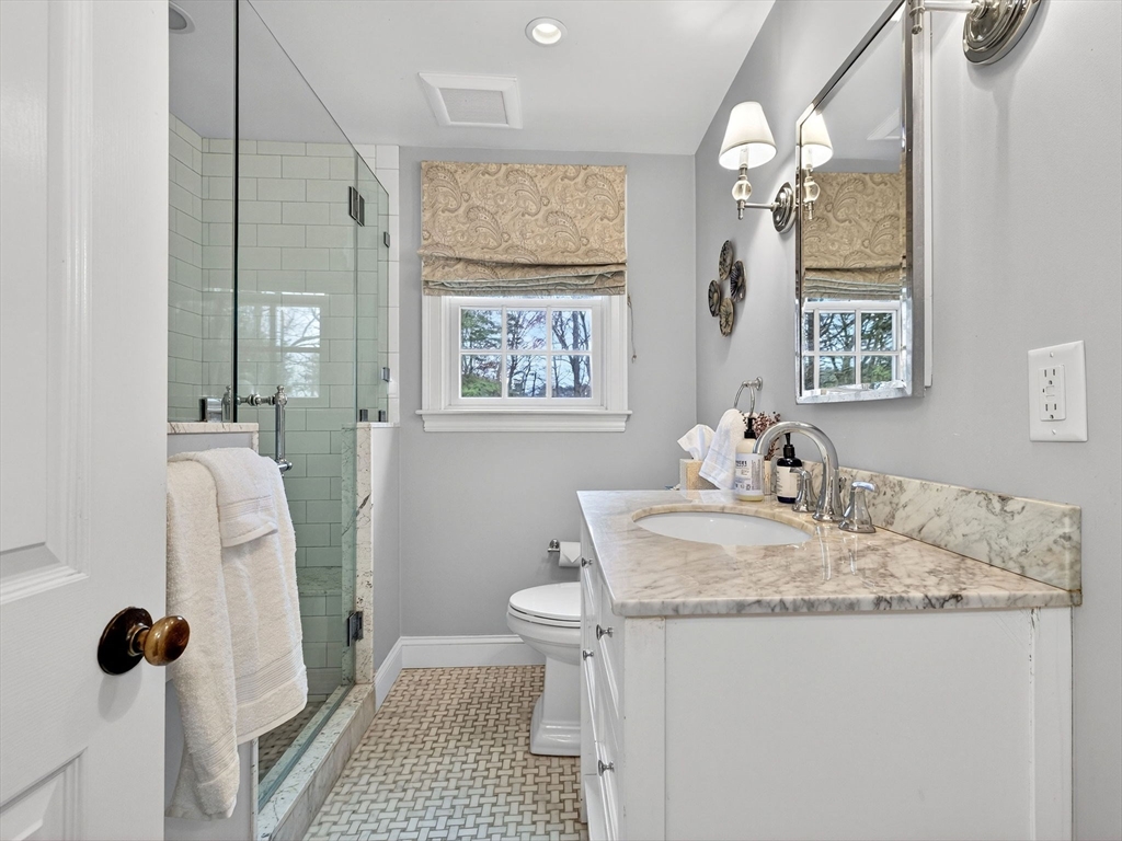 Dover, Massachusetts 02030, United States, 4 Bedrooms Bedrooms, ,3 BathroomsBathrooms,Residential,Contingent,247380