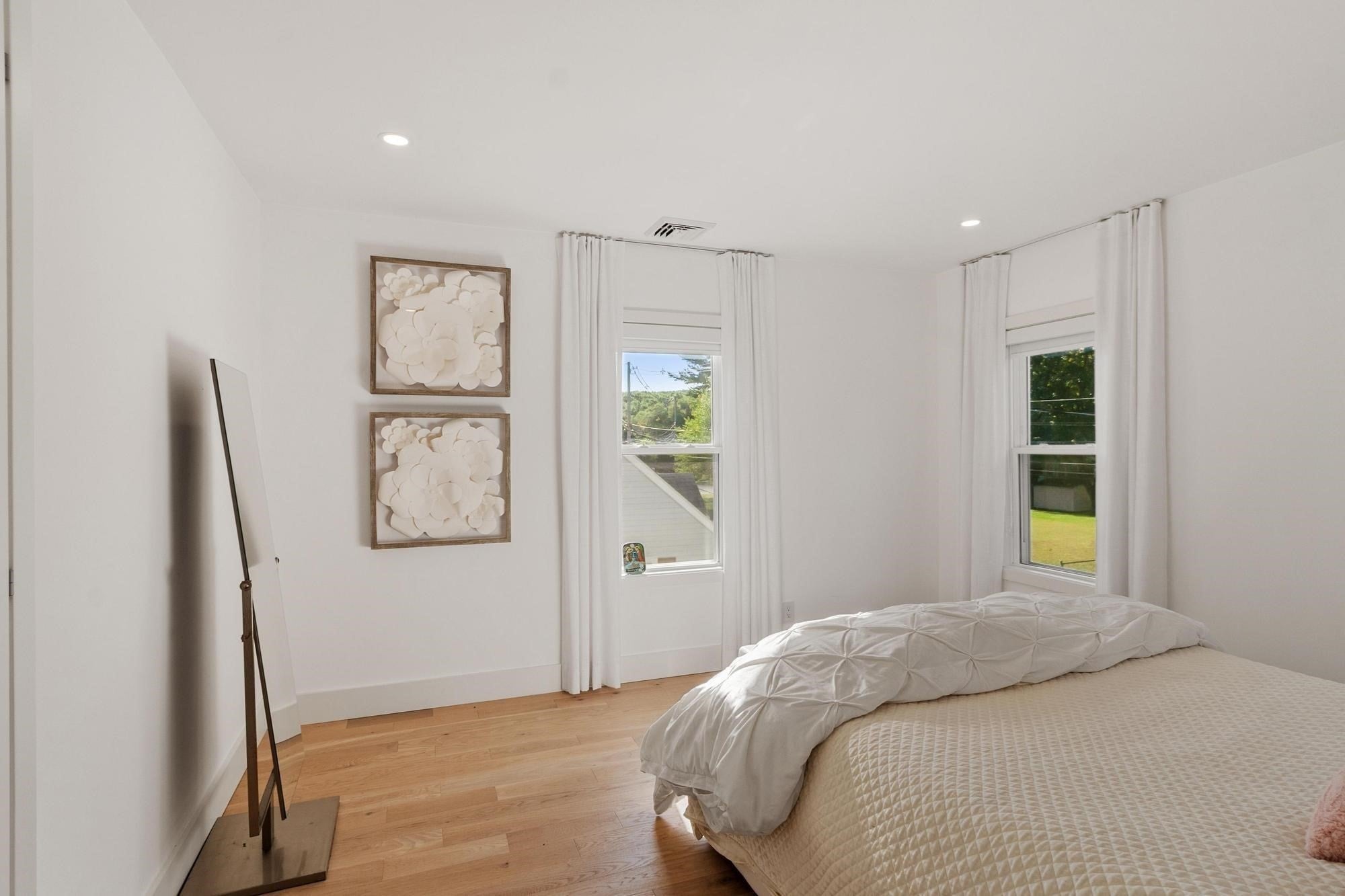 32 Coolidge Ave, Peabody, MA Photo #22