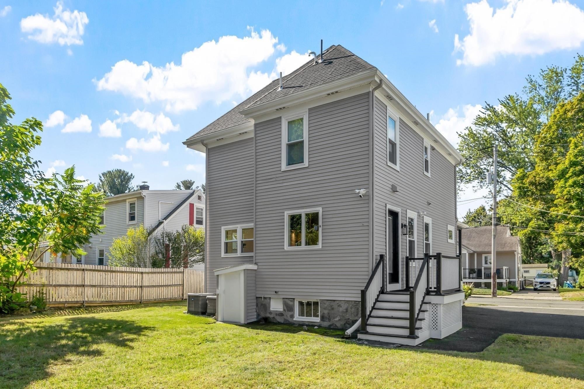 32 Coolidge Ave, Peabody, MA Photo #31