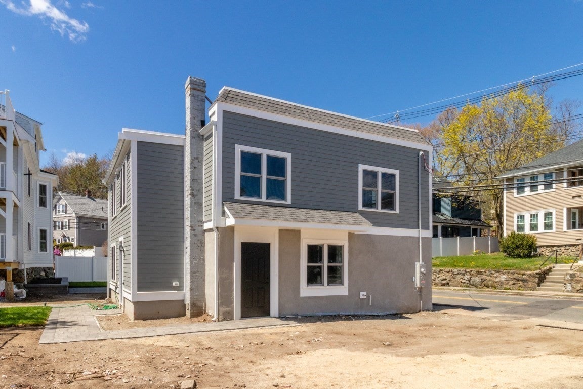 30 Columbus AVE A, Waltham MA 02451