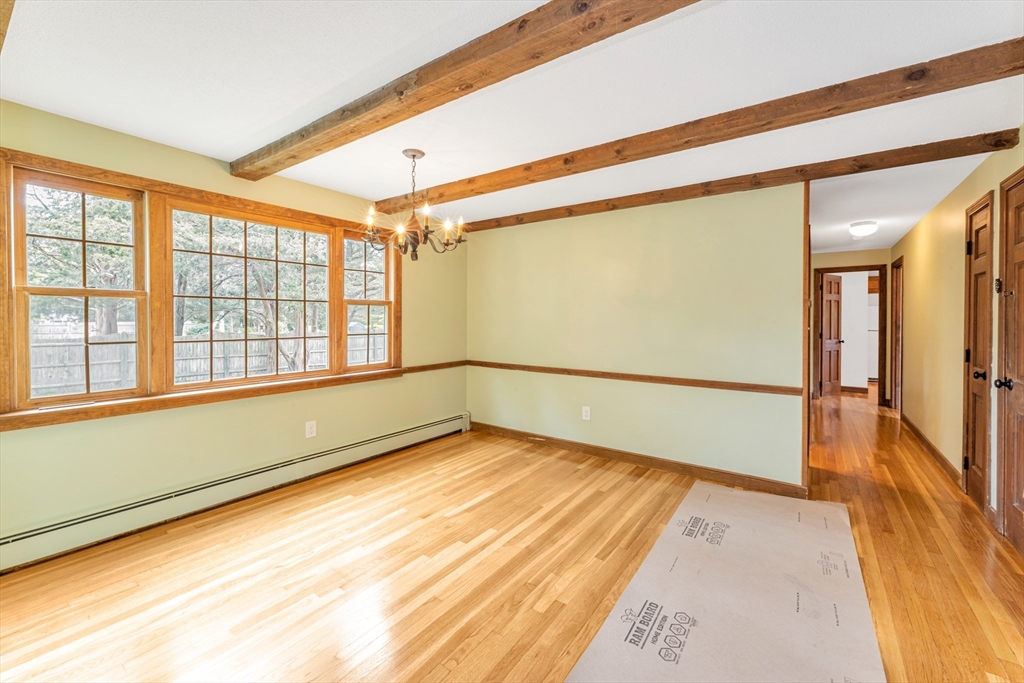 43 Cedar Acres Rd