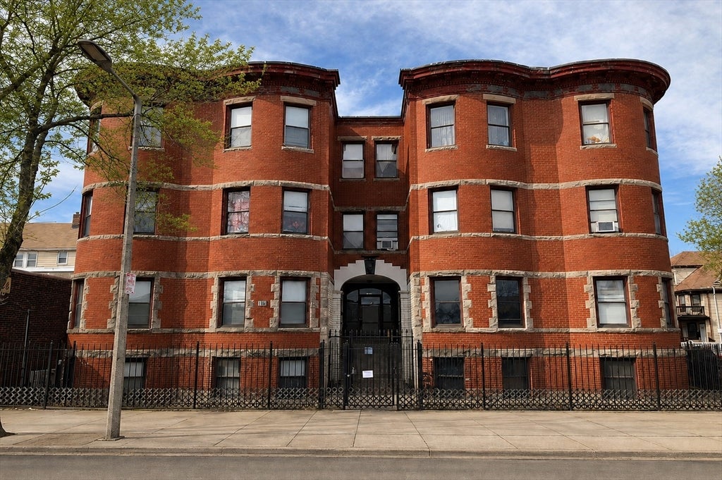 1111-1115 Blue Hill Avenue #10, Boston, MA, 1111-1115 Blue Hill Avenue #10, Boston, MA Photo #1