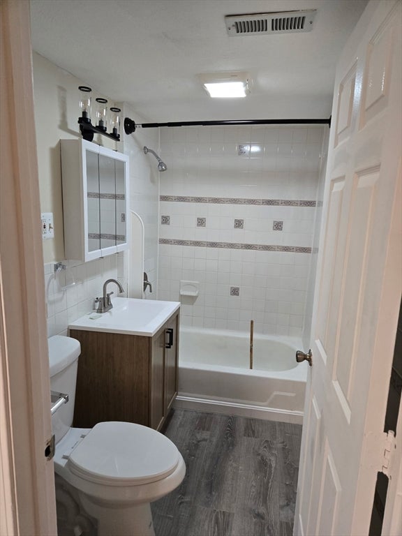 1111-1115 Blue Hill Avenue #10, Boston, MA, 1111-1115 Blue Hill Avenue #10, Boston, MA Photo #4