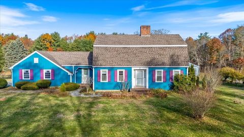 61 Folly Mill Rd Salisbury MA 01952