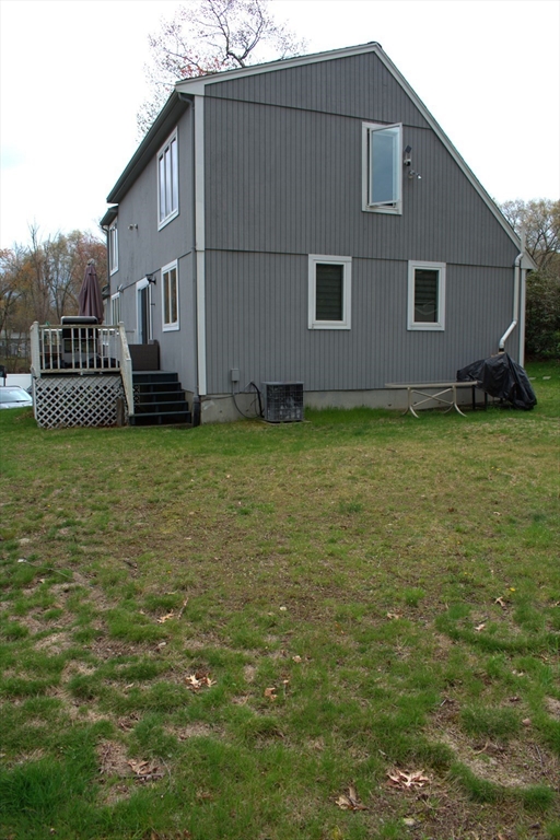46 Carriage House Path