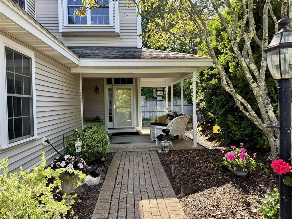 404 Fernwood Ln 404