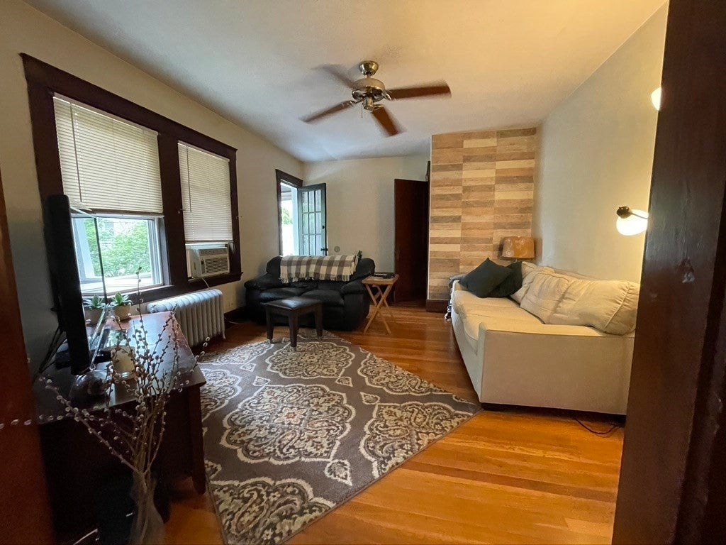 256B Robbins St #2, Waltham, MA Photo #6