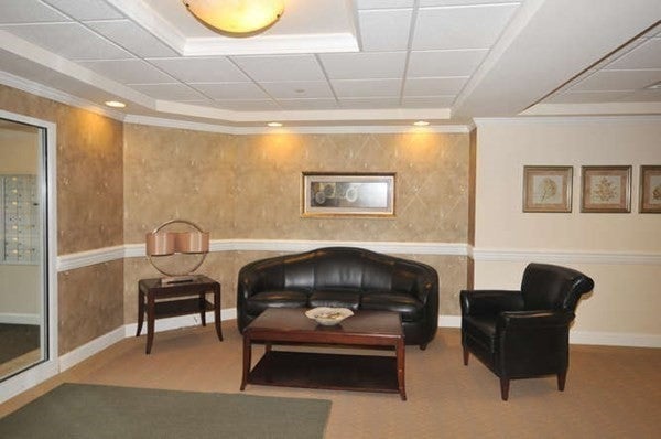 2303 Briarwood Vlg 2303