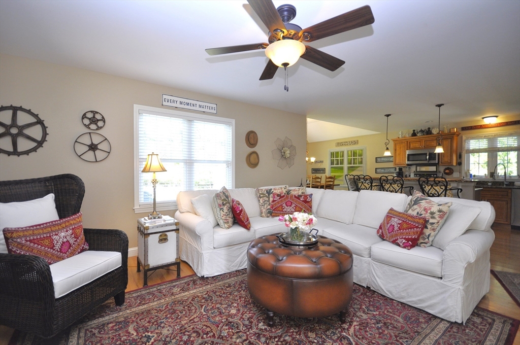 70 Surrey Ln 000000000