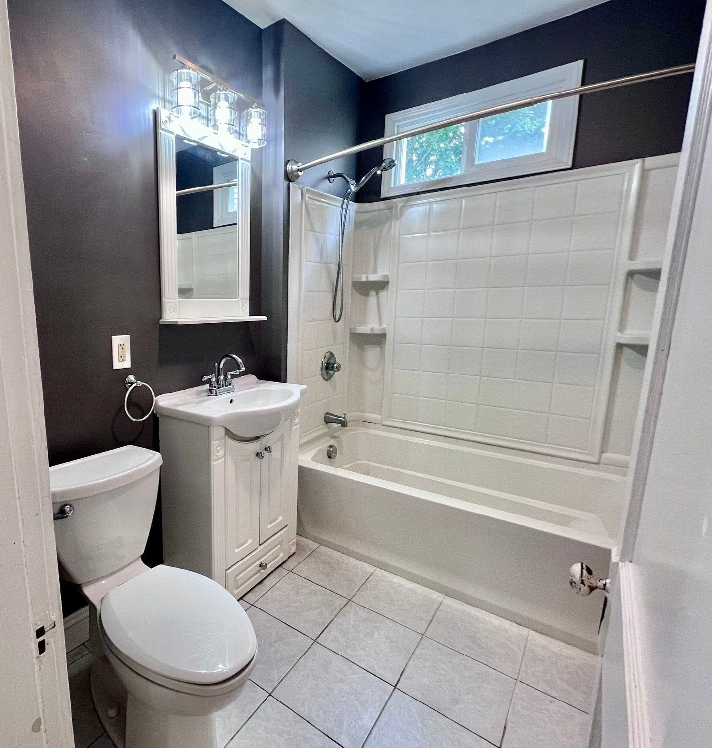 292 Beech St #1, Boston, MA, 292 Beech St #1, Boston, MA Photo #11