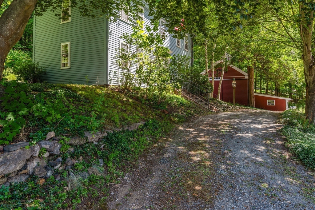 495 Edmands Rd