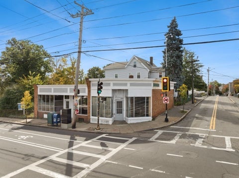 Photo of 387 Washington St, Quincy, MA 02169 (MLS # 73587651)