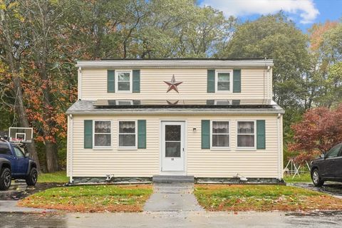 Photo of 28 Lennon St, Gardner, MA 01440 (MLS # 73445208)