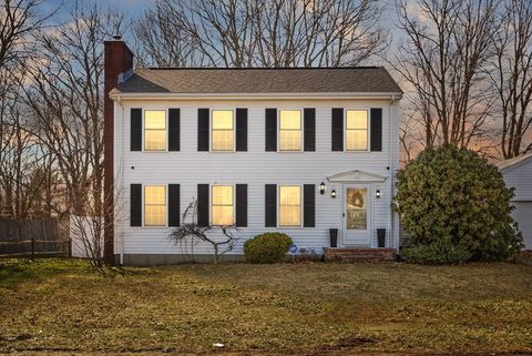 915 Almy Road Somerset MA 02726