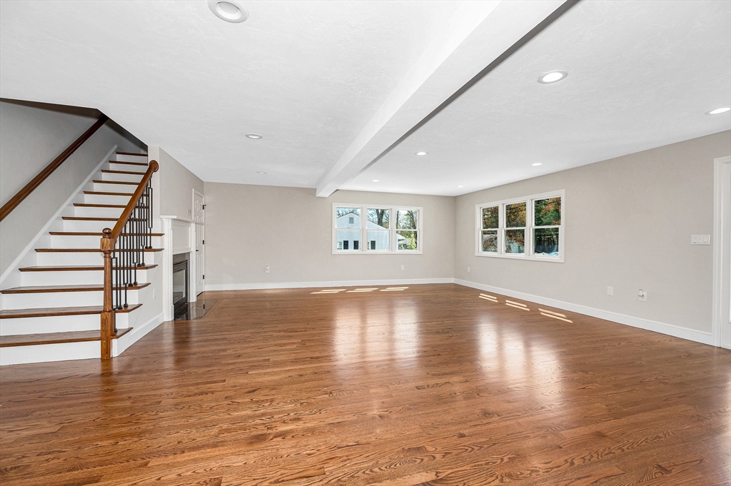 15 Edgelawn Ave