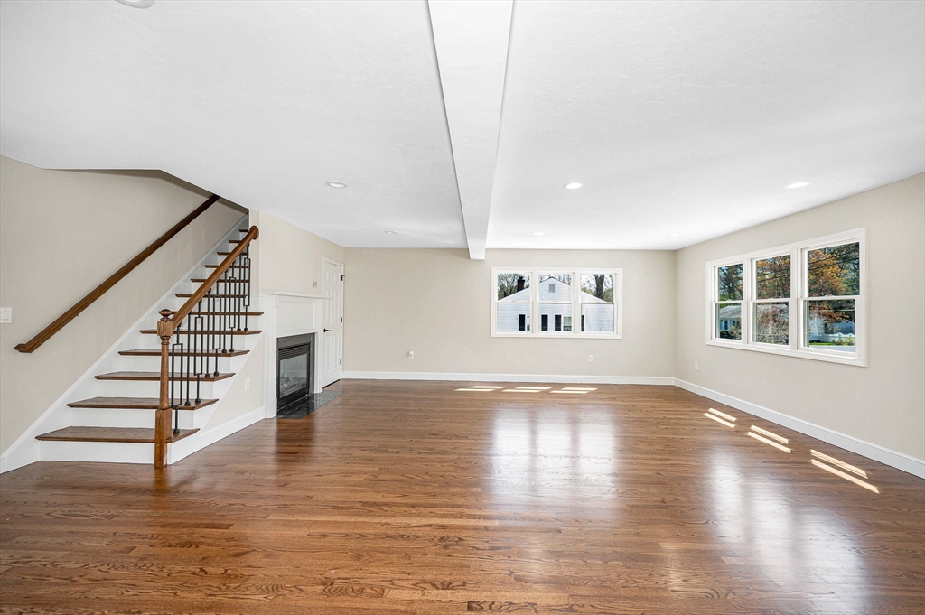 15 Edgelawn Ave