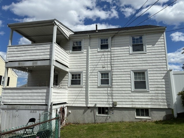 1517 Centre St