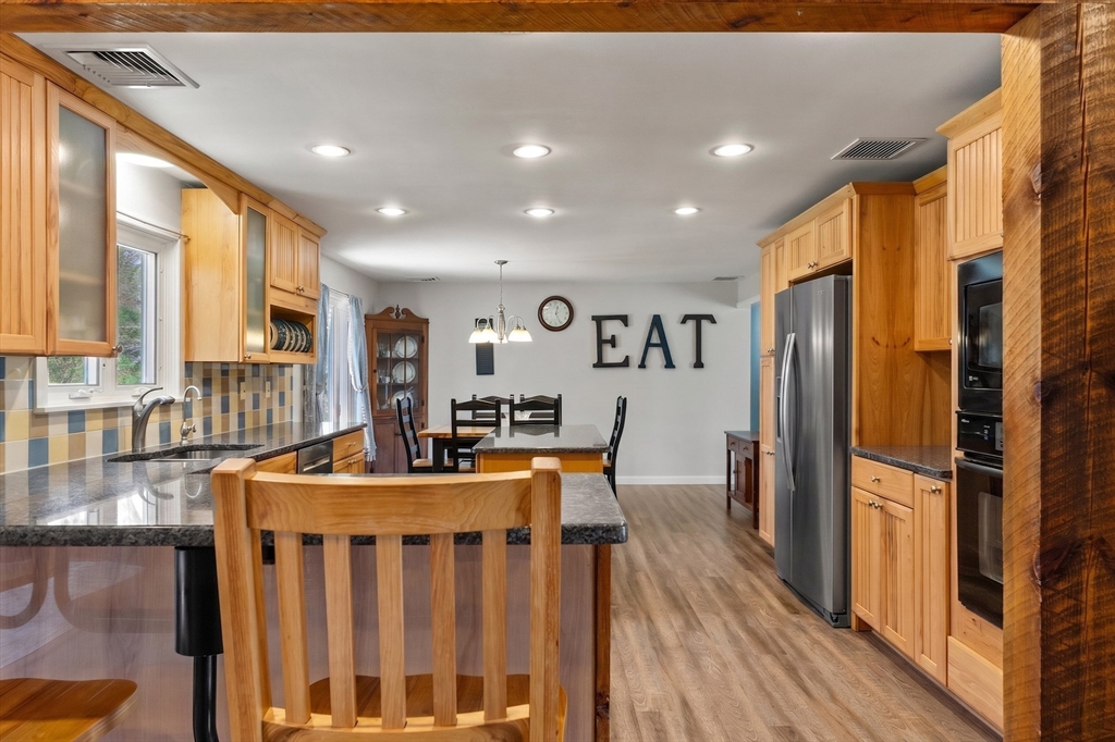 34 Smith ST, Rehoboth, MA Photo #11