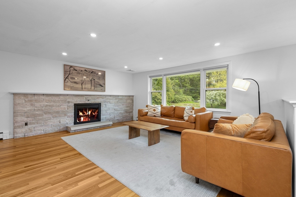 13 Fairview Rd, Medfield, MA, 13 Fairview Rd, Medfield, MA Photo #5