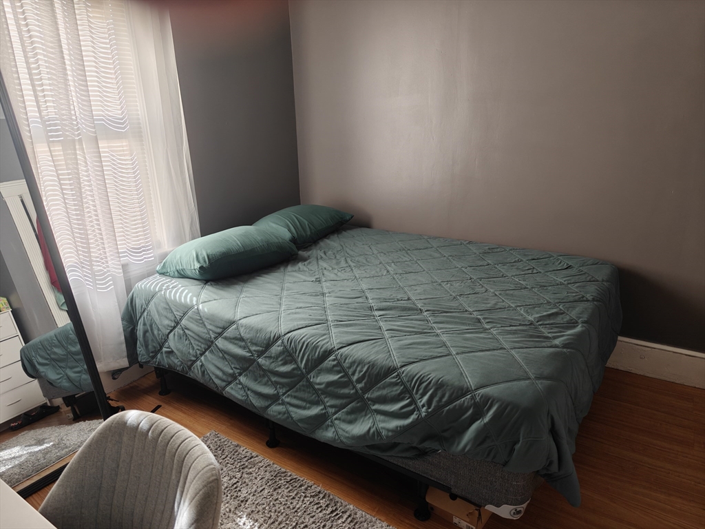 128 Shurtleff St