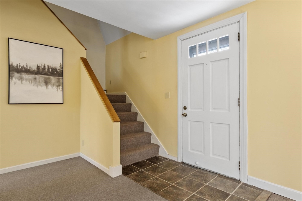 8 Woodchuck Hill Road