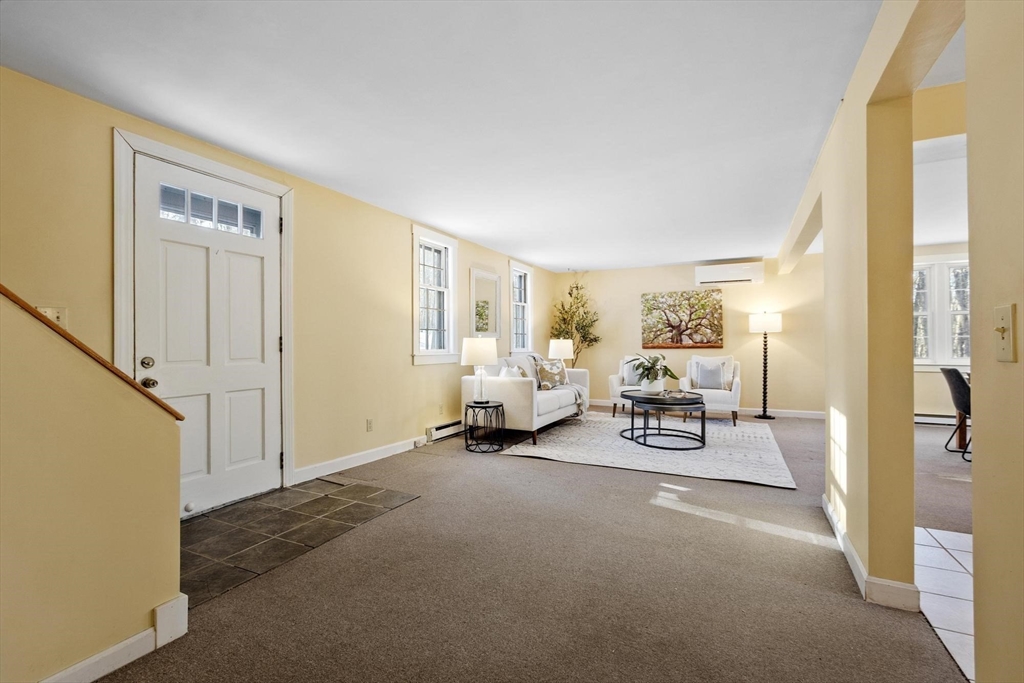 8 Woodchuck Hill Road