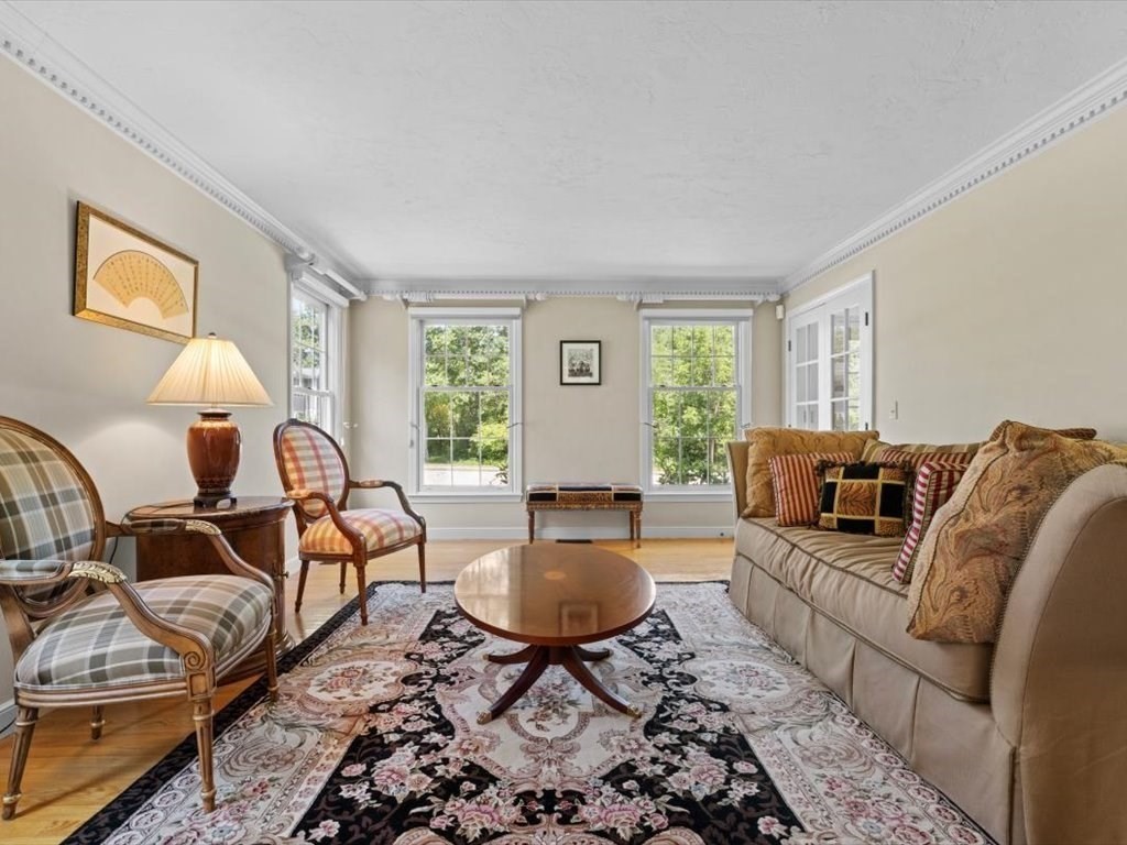 43 Stearns Road