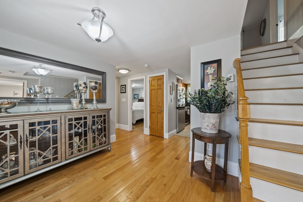 113 Colonel Hunt Dr