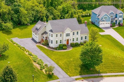 43 Appaloosa Dr Shrewsbury MA 01545